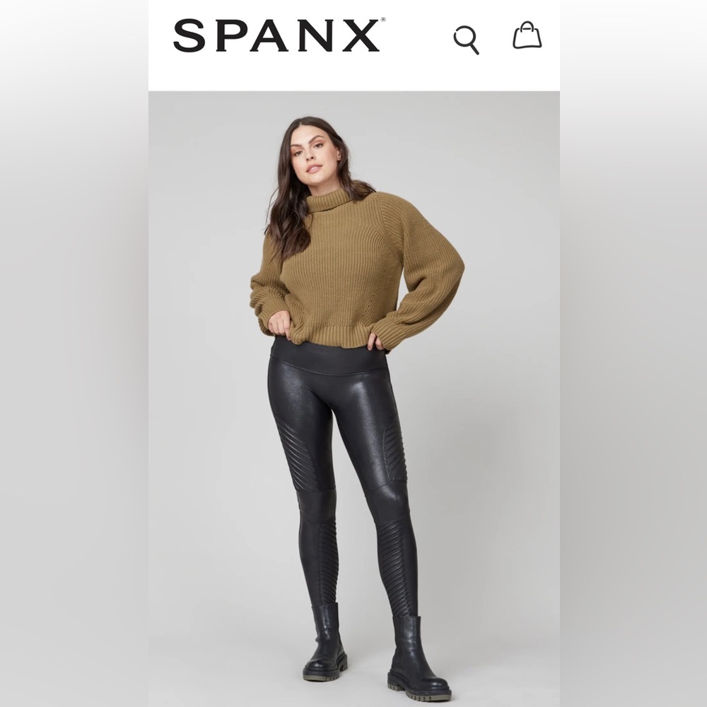 Authentic Spanx Leggings/ Perfect condition.